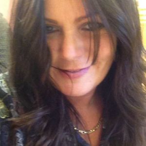 Meet your Posher, Leona